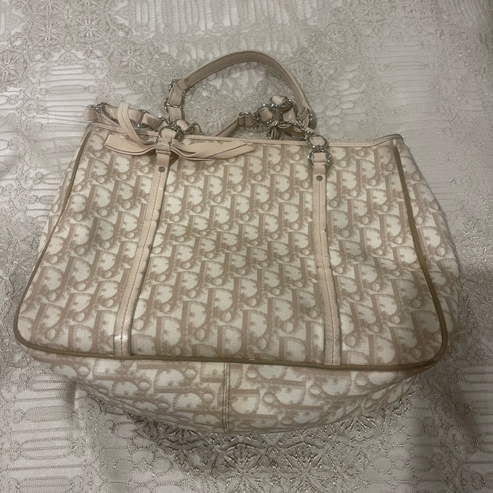 Authentic Dior Tote !